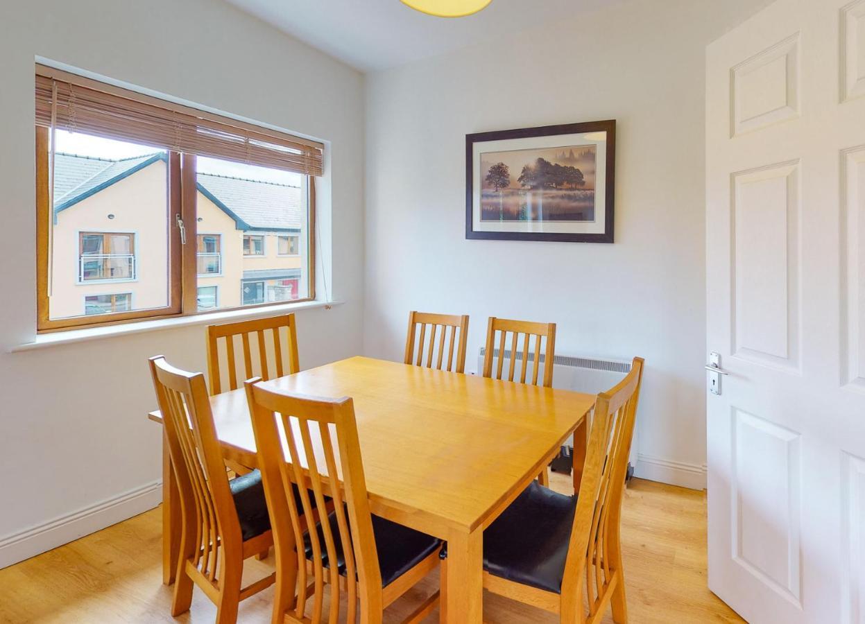 Lakeside Holiday Homes - Type B By Trident Holiday Homes Killaloe Bagian luar foto